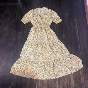 Floral Short Sleeve Max Studio Dress